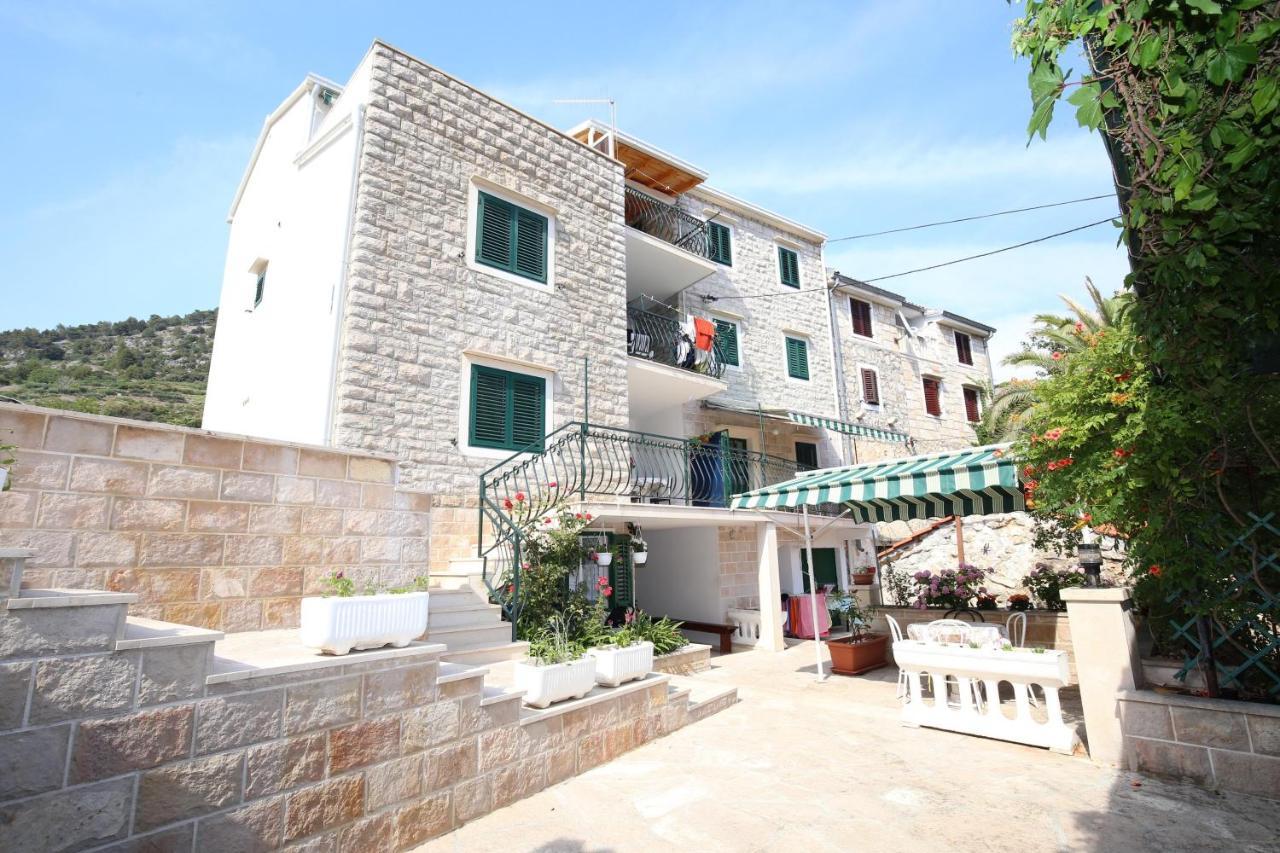 Apartments By The Sea Bol, Brac - 13413 Zewnętrze zdjęcie