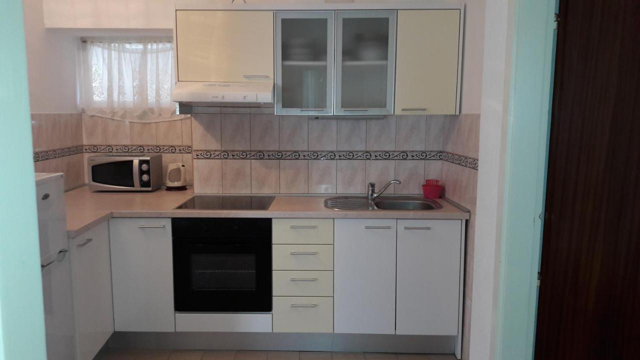 Apartments By The Sea Bol, Brac - 13413 Zewnętrze zdjęcie