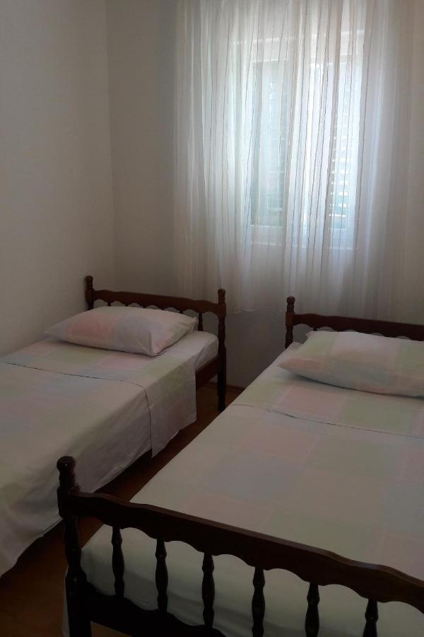 Apartments By The Sea Bol, Brac - 13413 Zewnętrze zdjęcie
