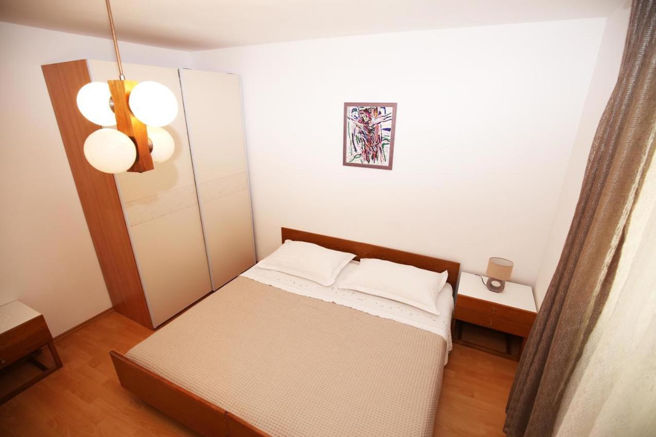 Apartments By The Sea Bol, Brac - 13413 Zewnętrze zdjęcie